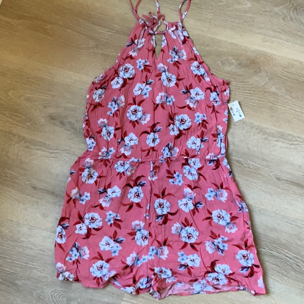 Aeropostale junior romper Large